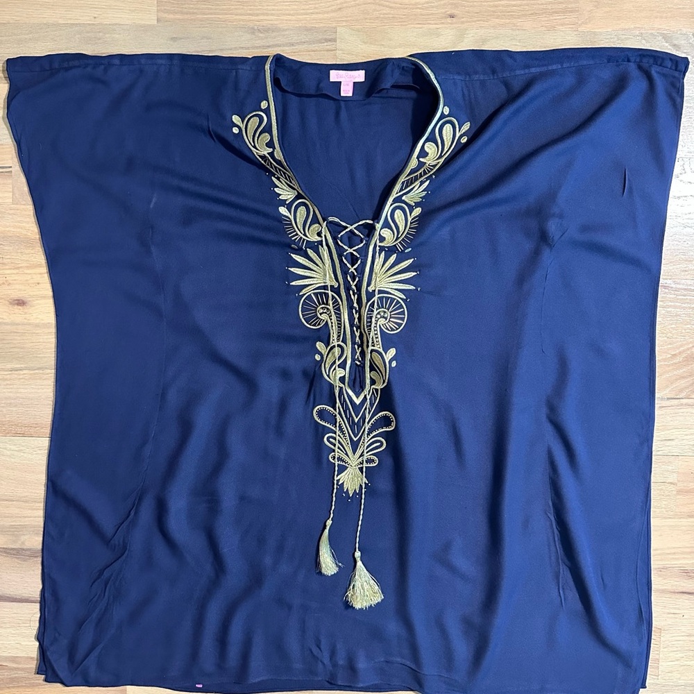 Lilly Pulitzer Navy Top with Gold Embroidered Tassel V-Neck